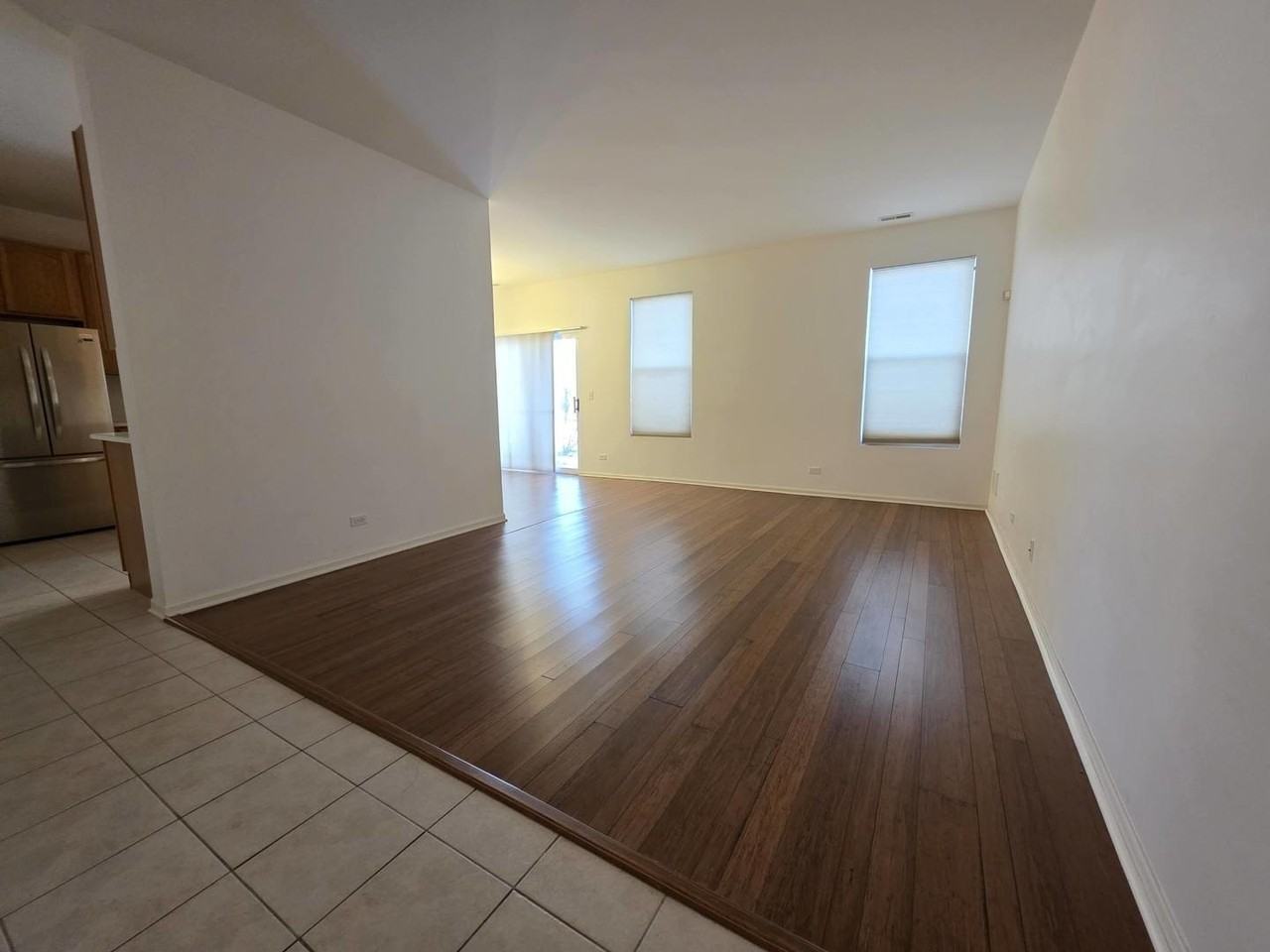 3996 Blackstone Dr - Photo 3 of 28