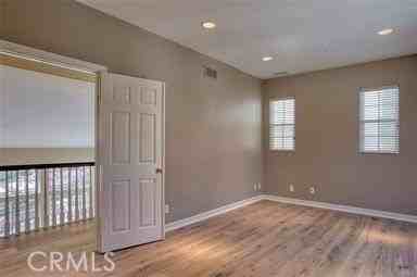 21 Portica - Photo 4 of 27