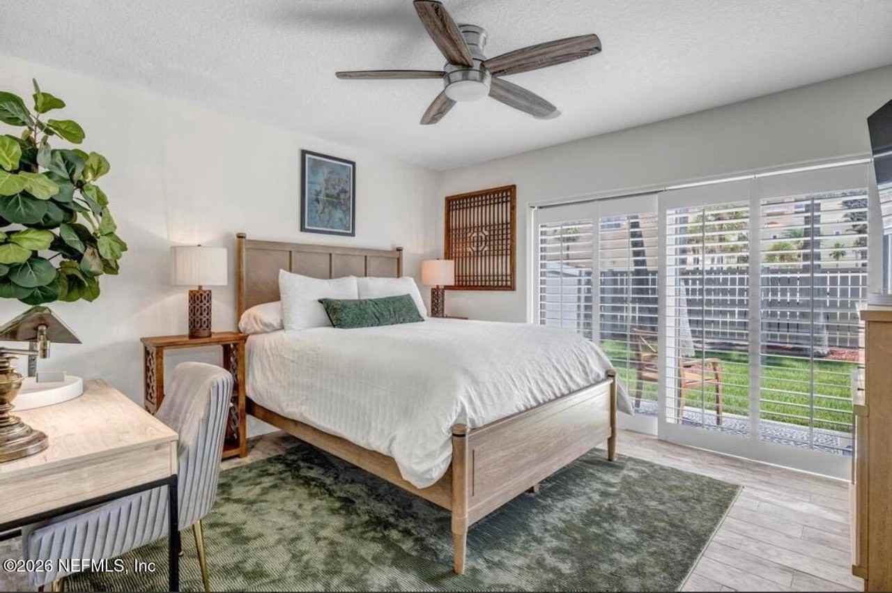 905 2nd St N Apt E #E - Photo 6 of 45