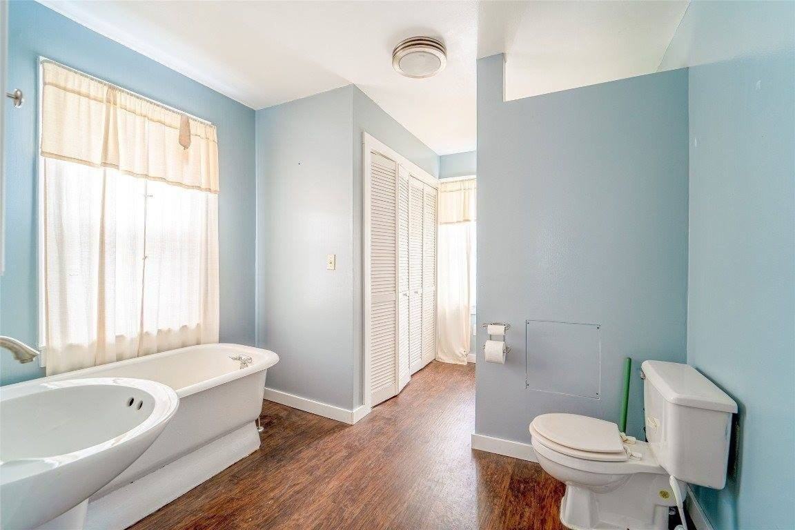 425 Clayton Ave - Photo 6 of 16