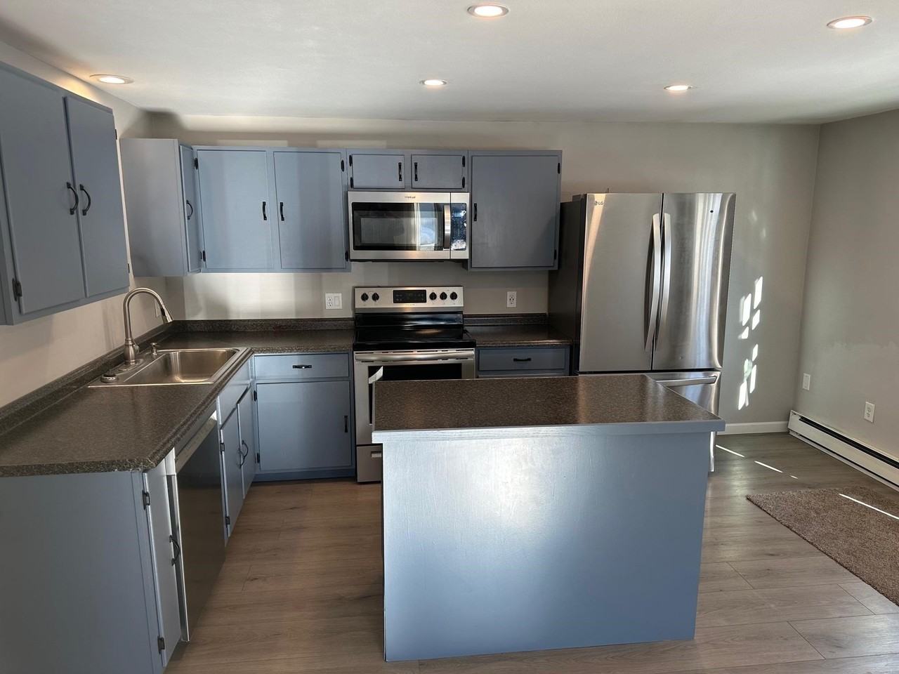 2 Laperle Ave - Photo 5 of 15