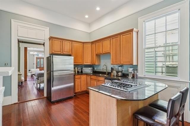 926 Port St - Photo 7 of 12