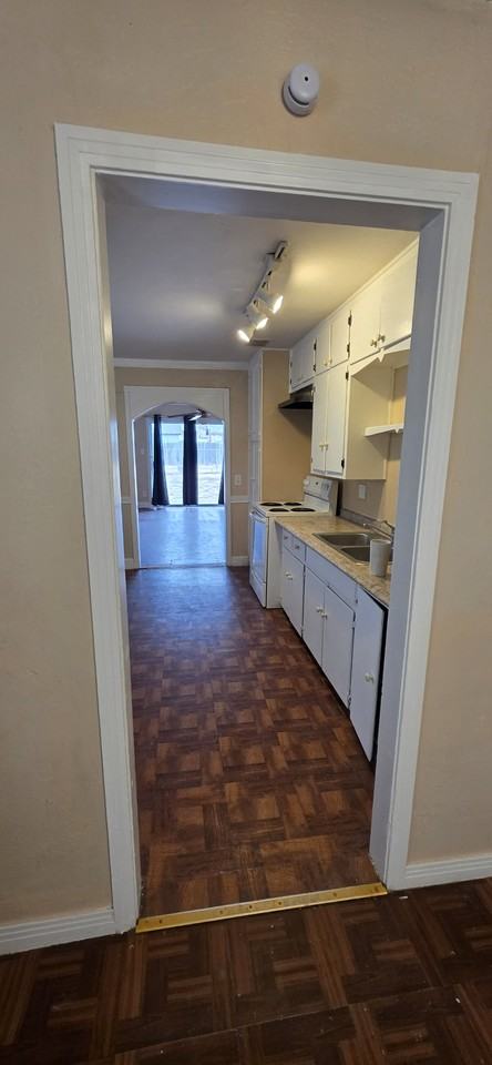 1907 S Seminole St #1 - Photo 4 of 10