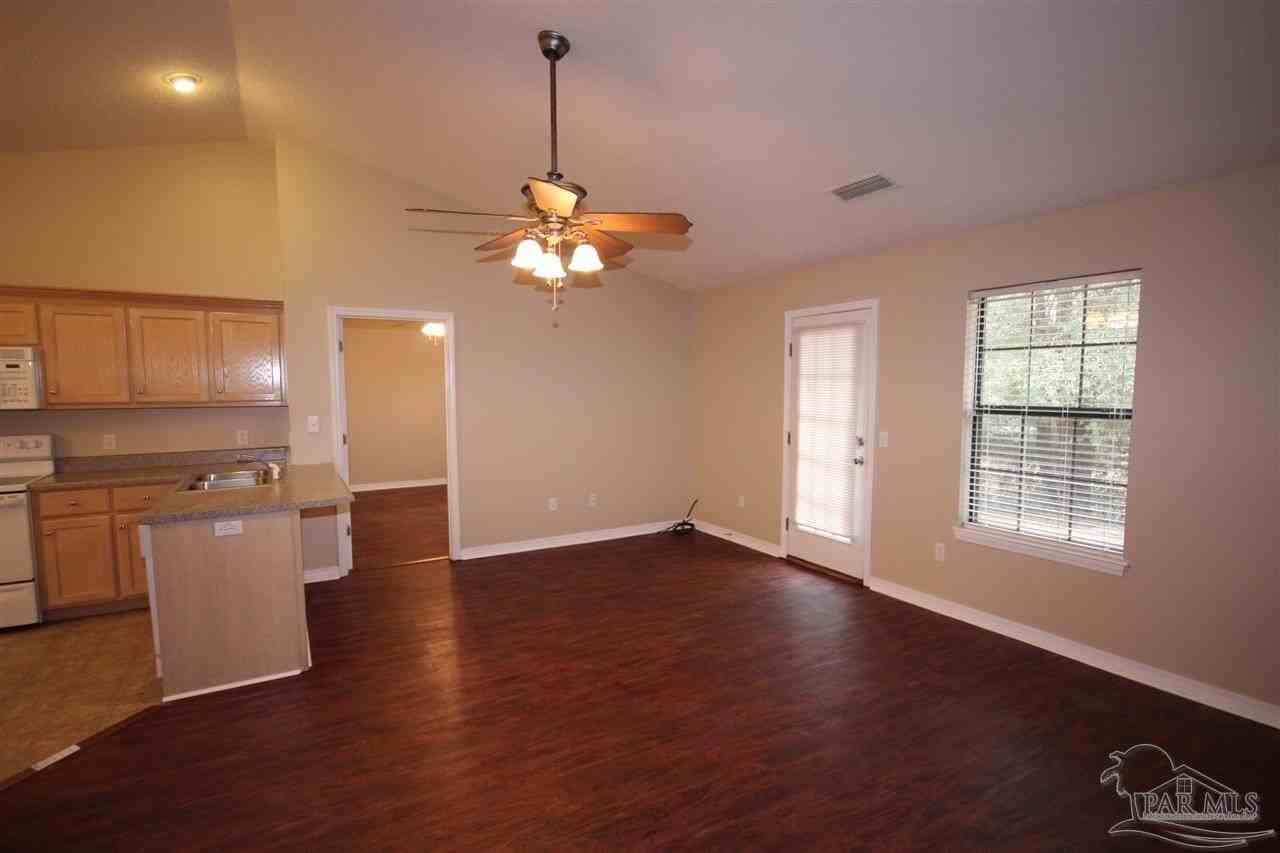 6250 Starhill Dr - Photo 7 of 16