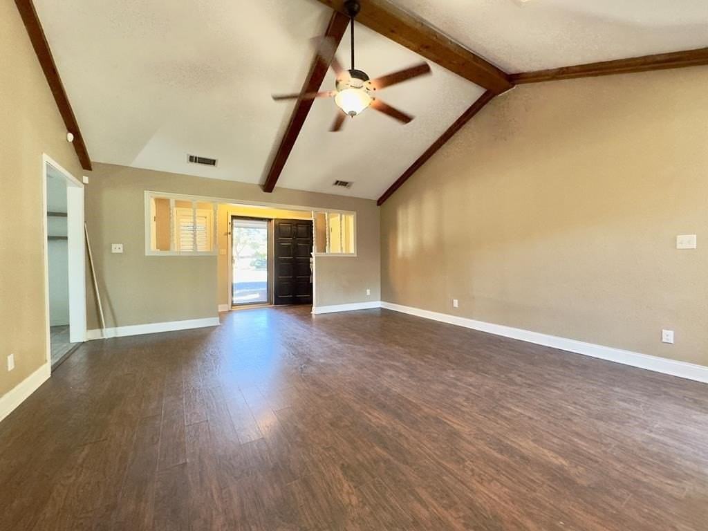 4003 Gleneagles Ct - Photo 6 of 32