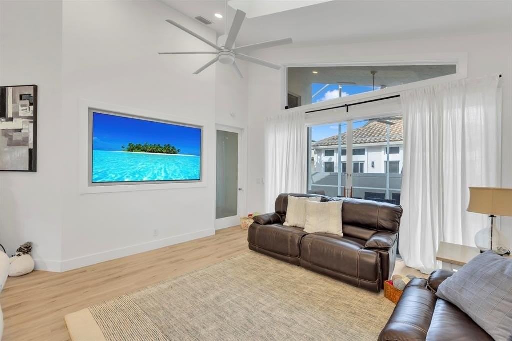 6391 Nw 23rd Ln - Photo 7 of 49