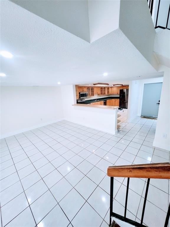 793 Ne 206th St - Photo 2 of 25