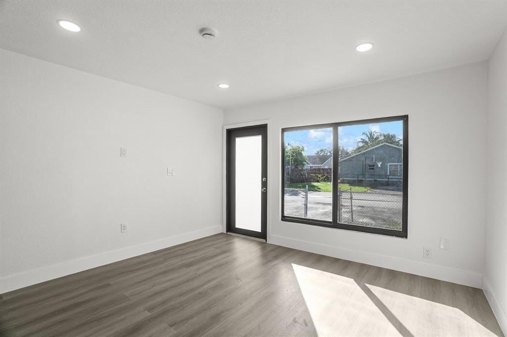 20731 Nw 41st Avenue Rd - Photo 4 of 22