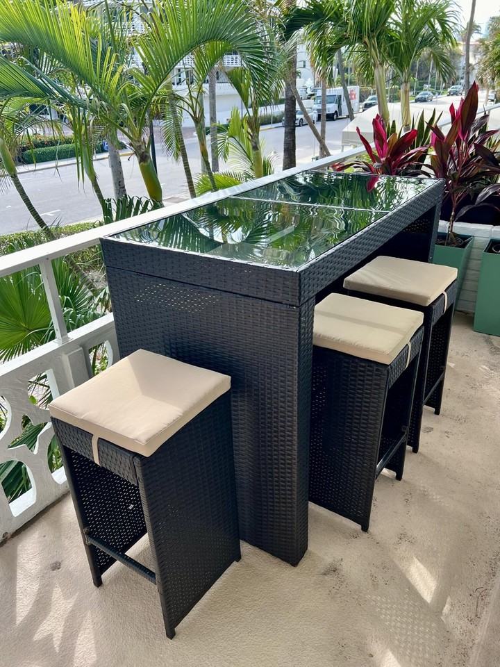 139 Sunrise Ave #204 - Photo 4 of 33