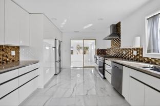 1323 Lincoln St - Photo 1 of 1