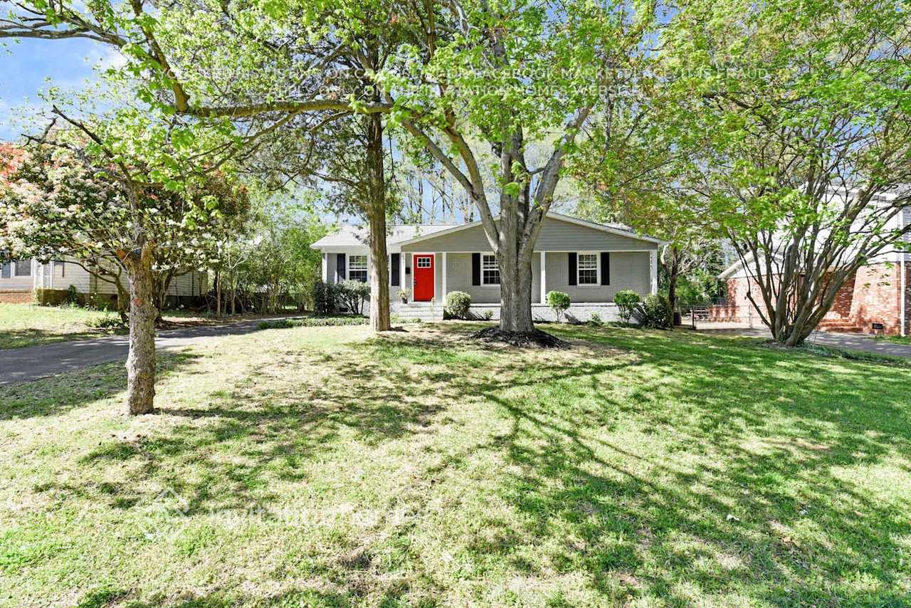 6221 Old Coach Rd - Photo 2 of 24