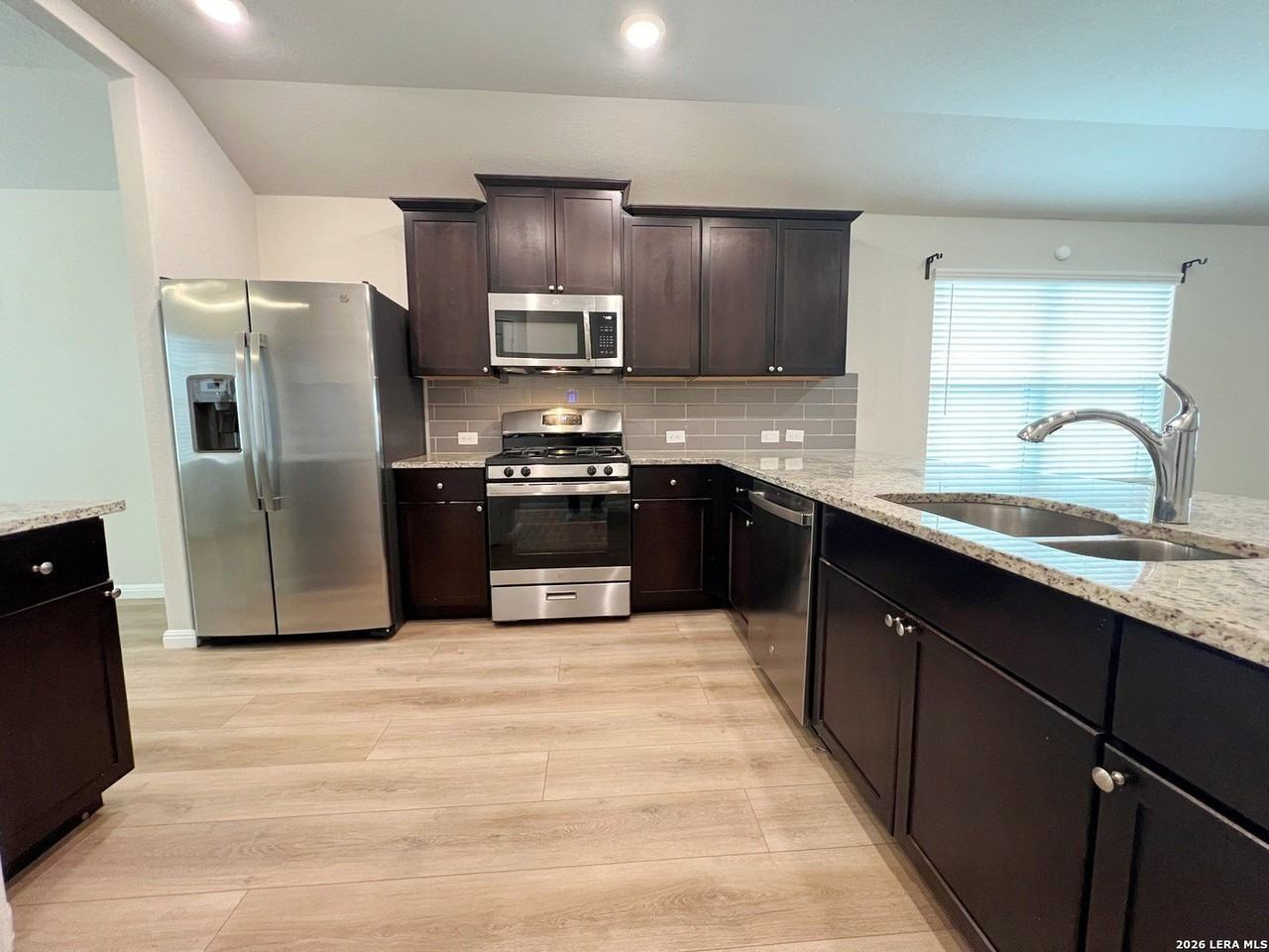 4810 Red Bandit St - Photo 6 of 29