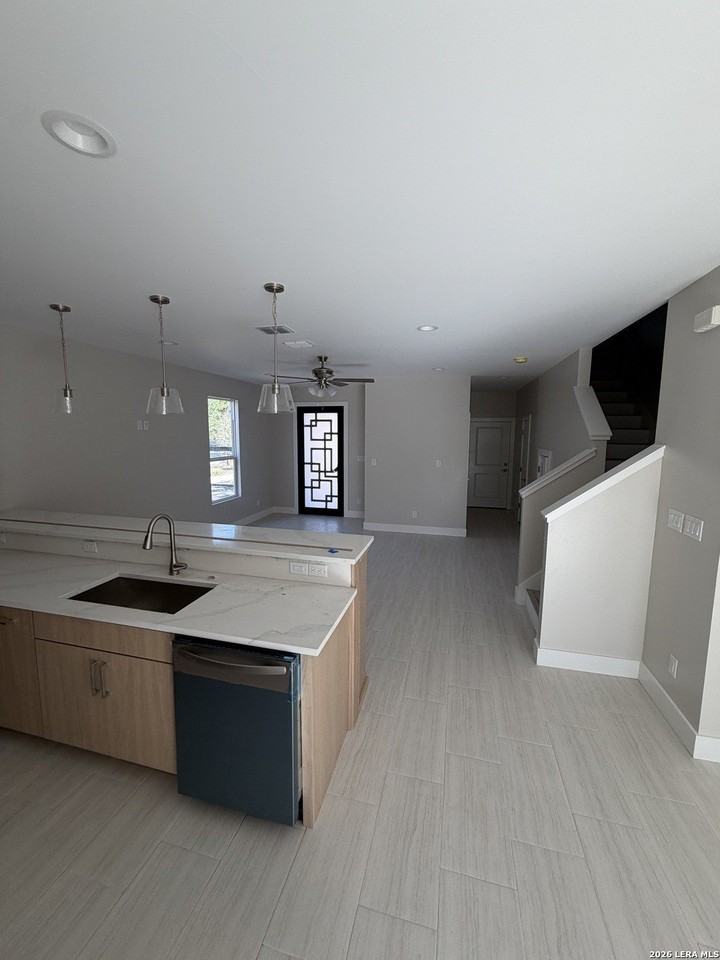 2610 Woodbury St Unit 101 #101 - Photo 6 of 28