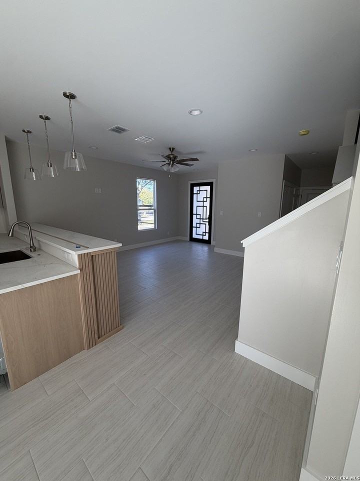 2610 Woodbury St Unit 101 #101 - Photo 7 of 28