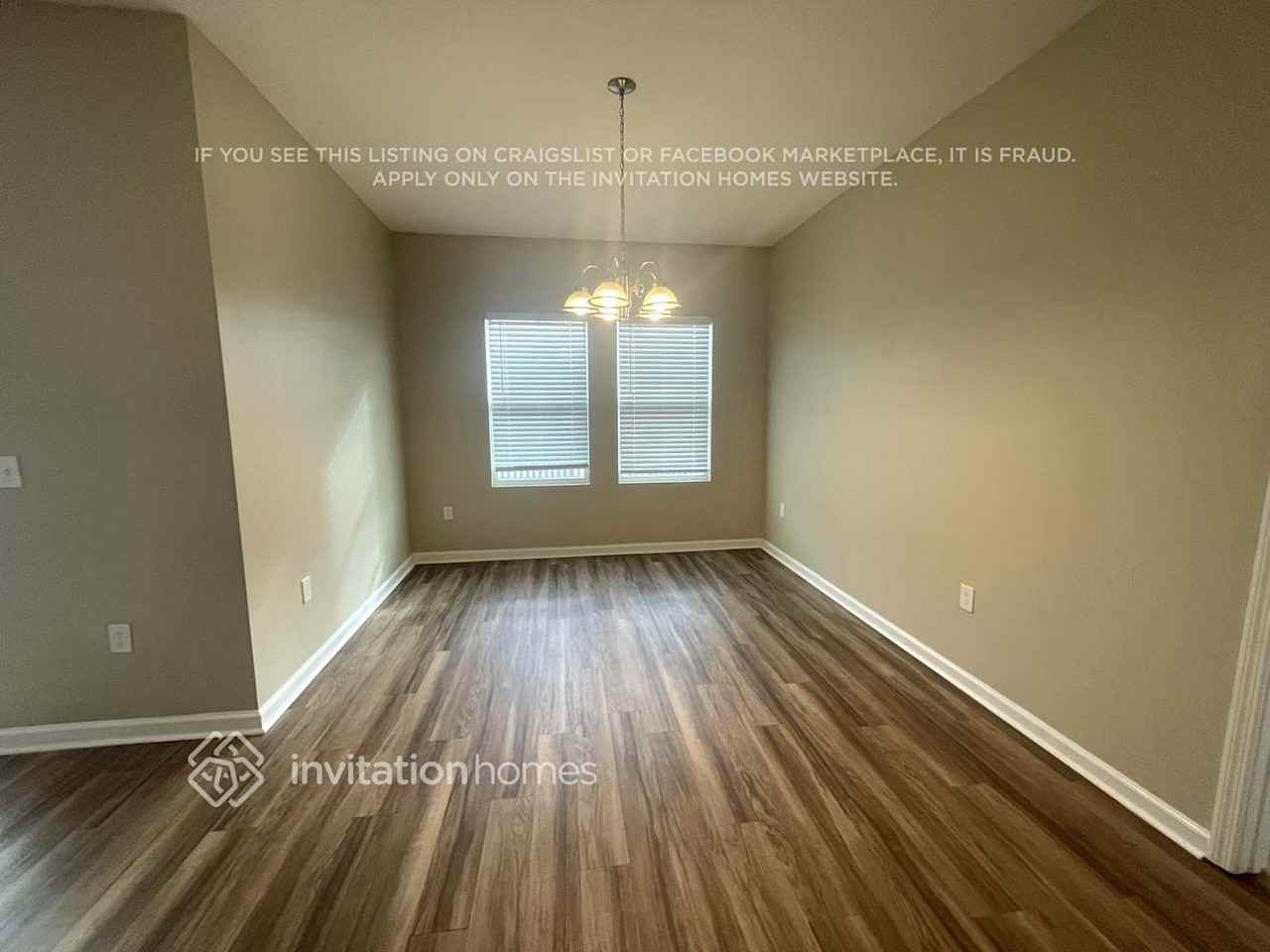 3933 Spruce Creek Dr - Photo 7 of 15