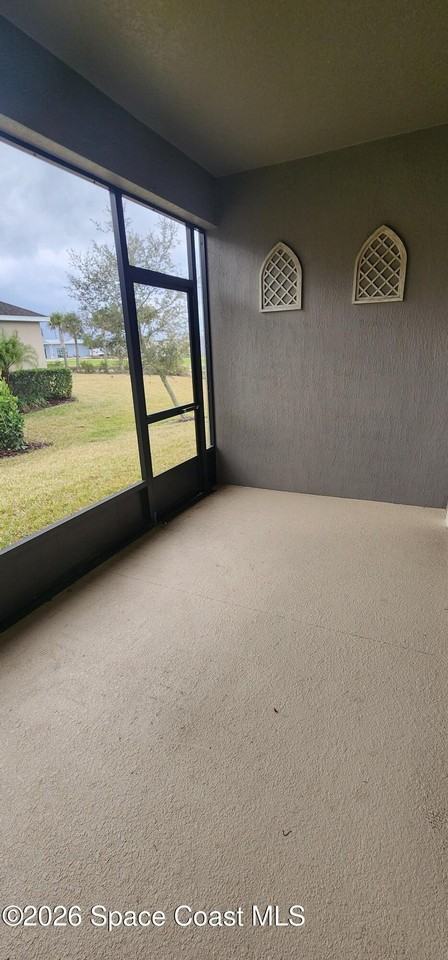 7308 Bluemink Ln - Photo 4 of 42