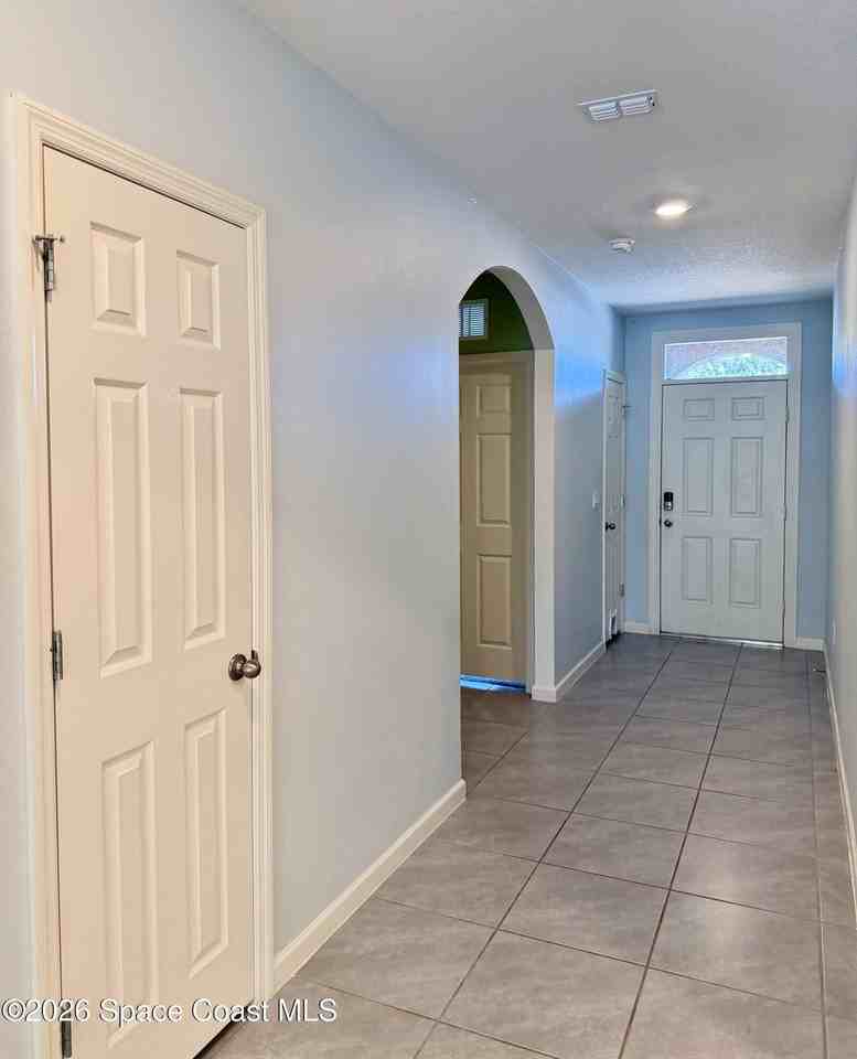 282 Heritage St Sw - Photo 5 of 41