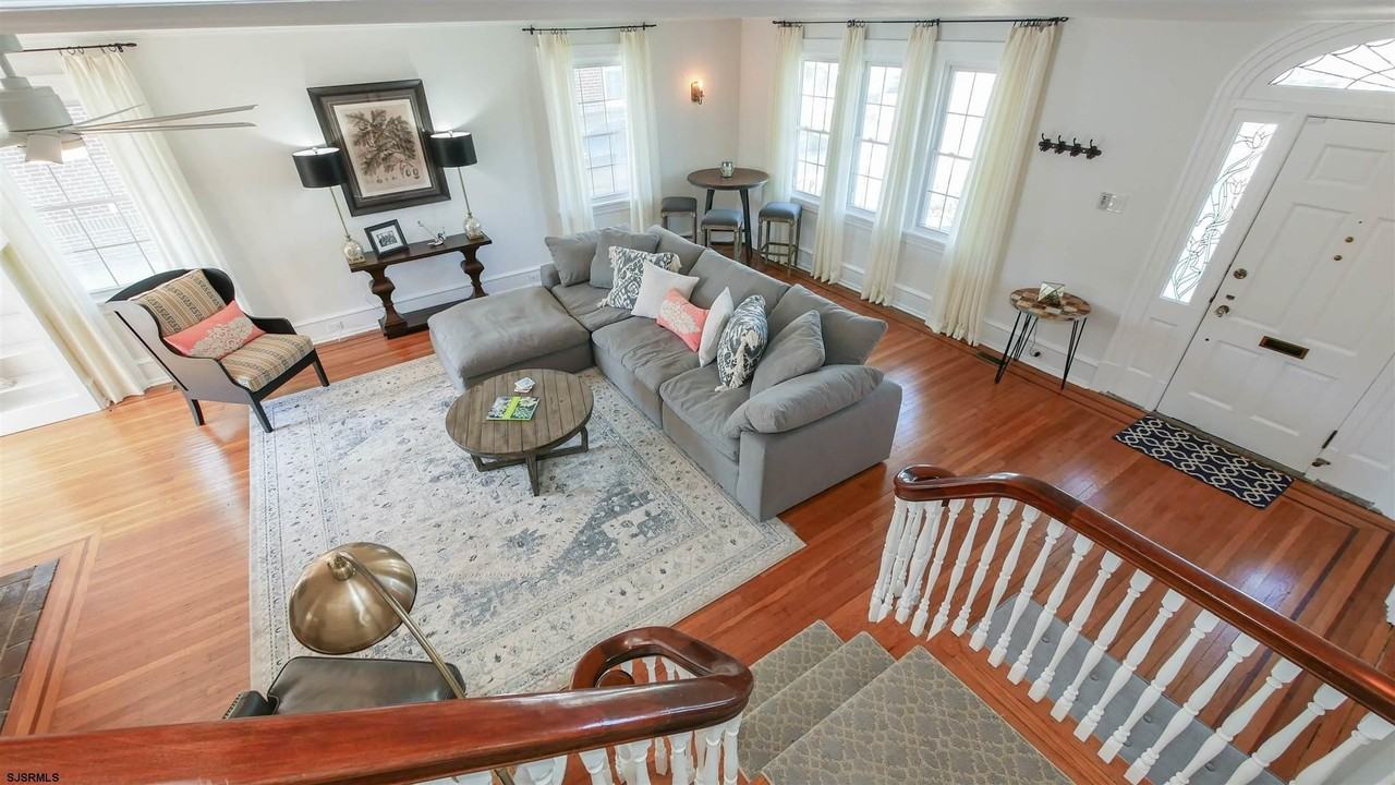 6104 Ventnor Ave - Photo 2 of 24