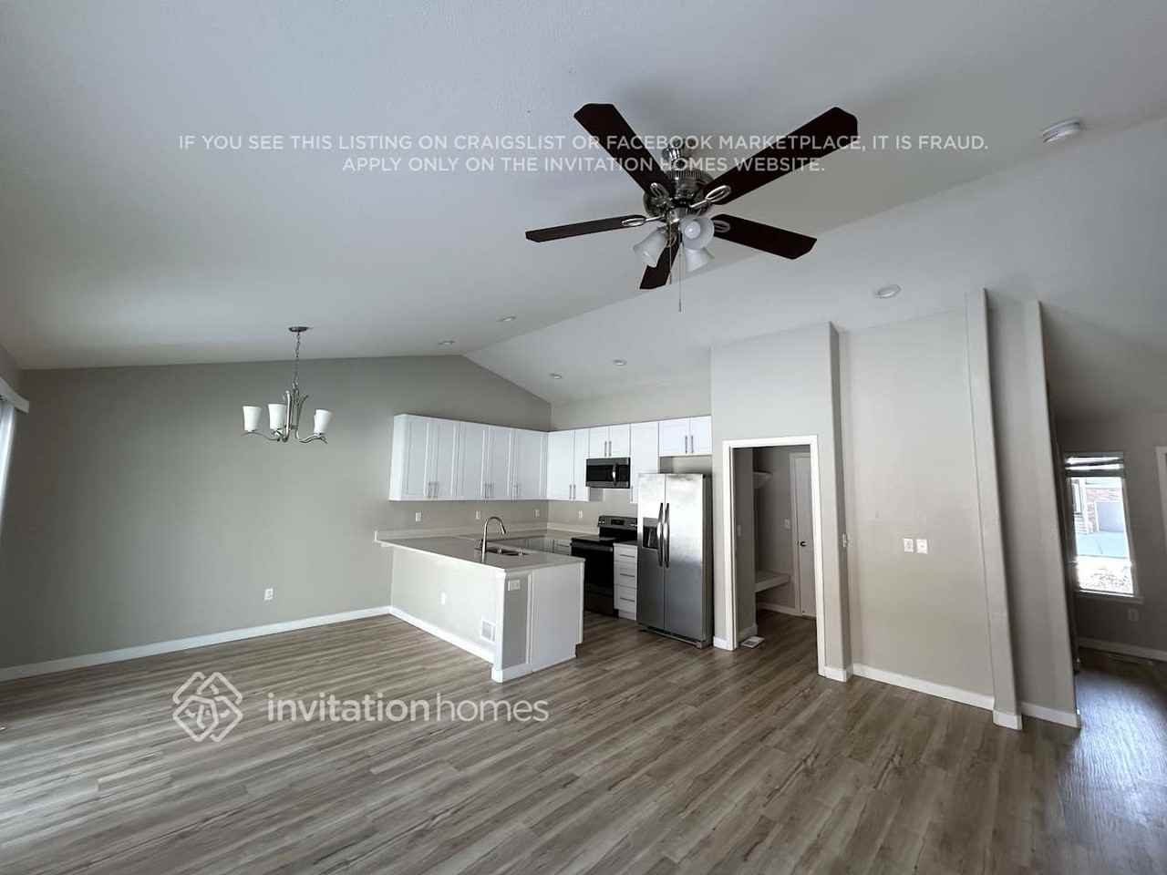 8767 16th St - Photo 5 of 17