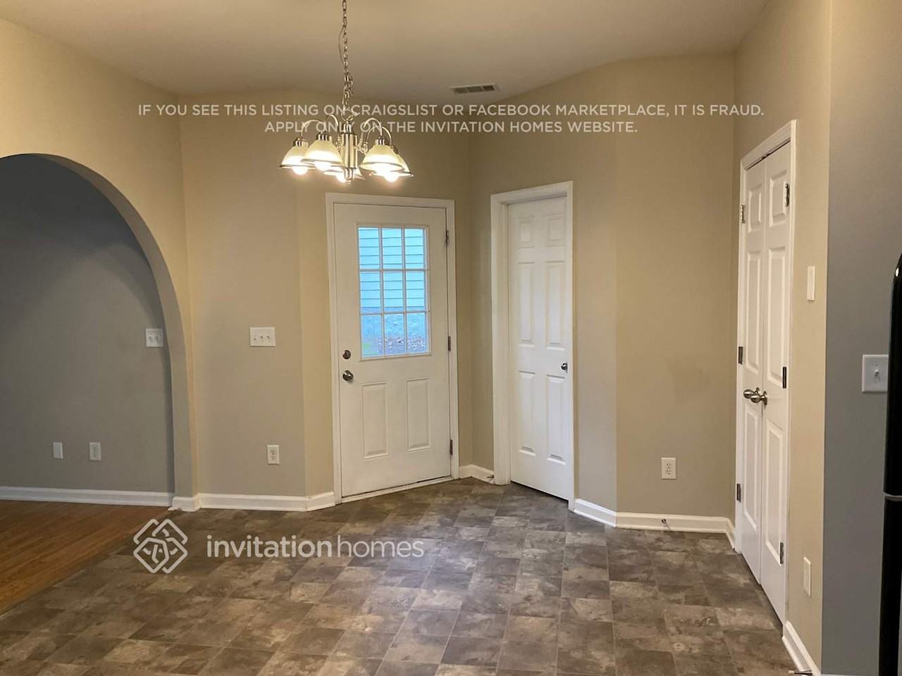 3177 Wyesham Cir - Photo 7 of 22