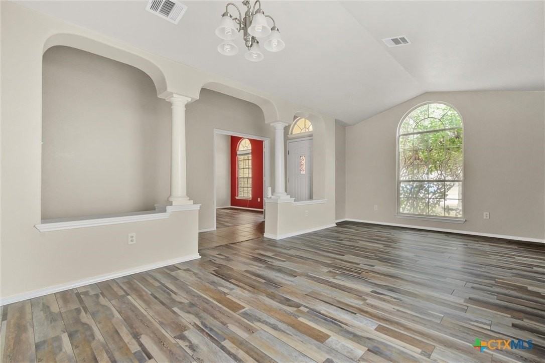 200 Memory Ln - Photo 4 of 27