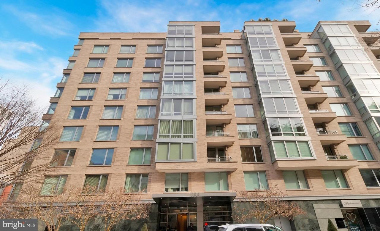 1155 23rd St Nw Apt 2e #2E - Photo 2 of 41