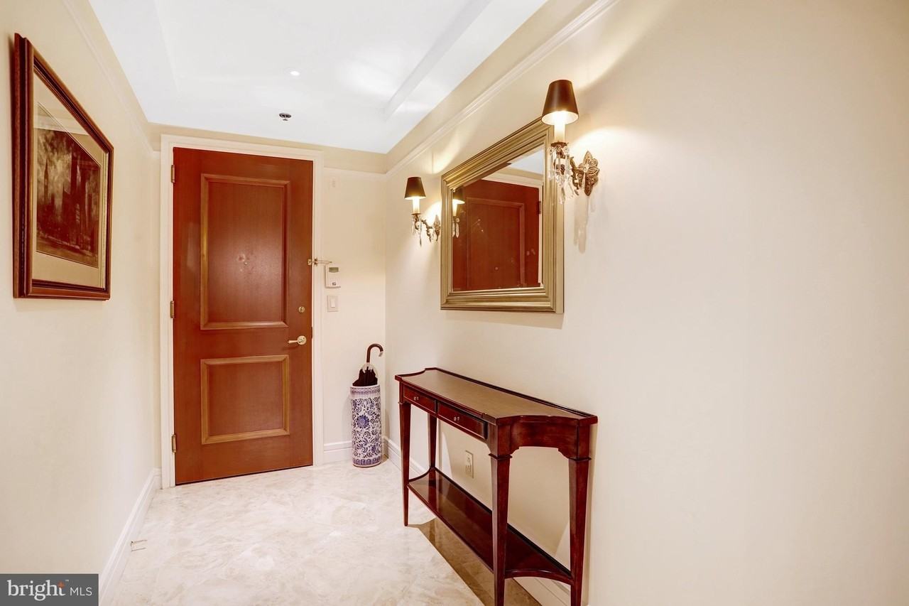 1155 23rd St Nw Apt 2e #2E - Photo 4 of 41