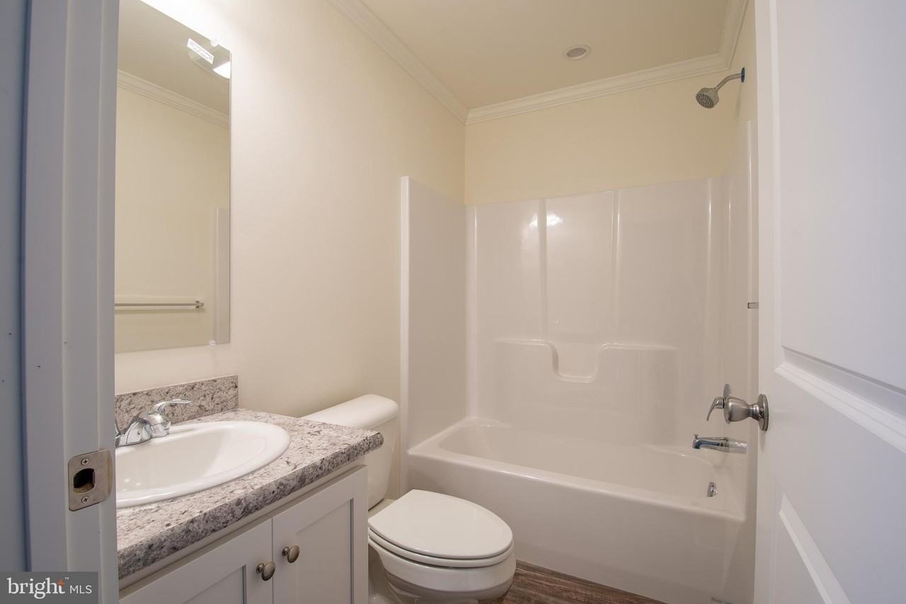 19 Loxley Ln Unit 19 #19 - Photo 5 of 20