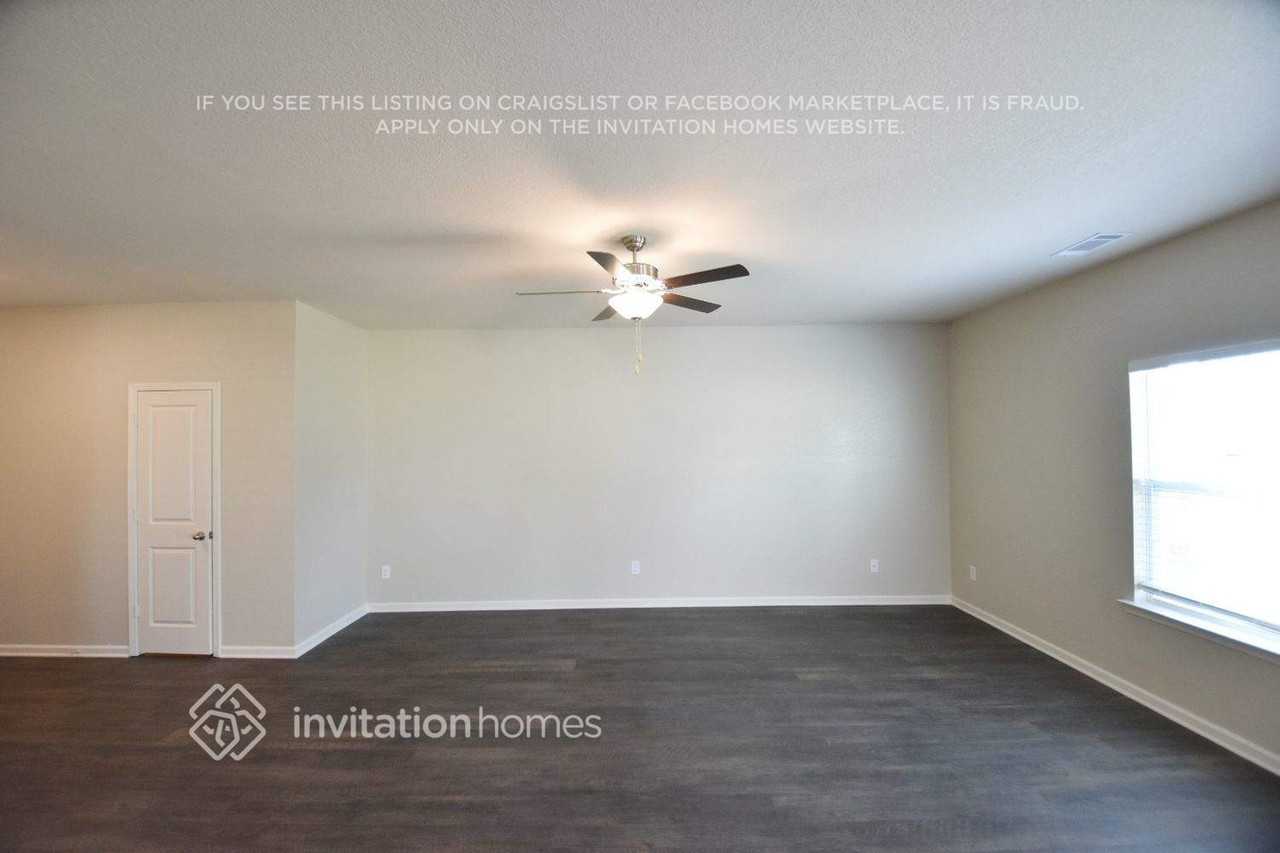 636 Gleaner Way - Photo 3 of 20