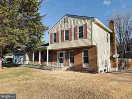 featured image of 1 Apricot Ct