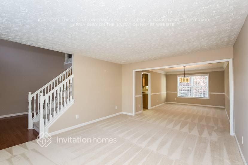 1025 Levista Dr - Photo 5 of 21