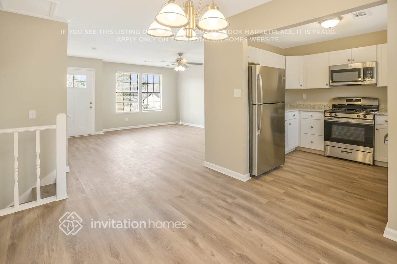 1065 Park West Ct - Photo 6 of 25