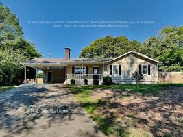 featured image of 5847 Meadow View Ln