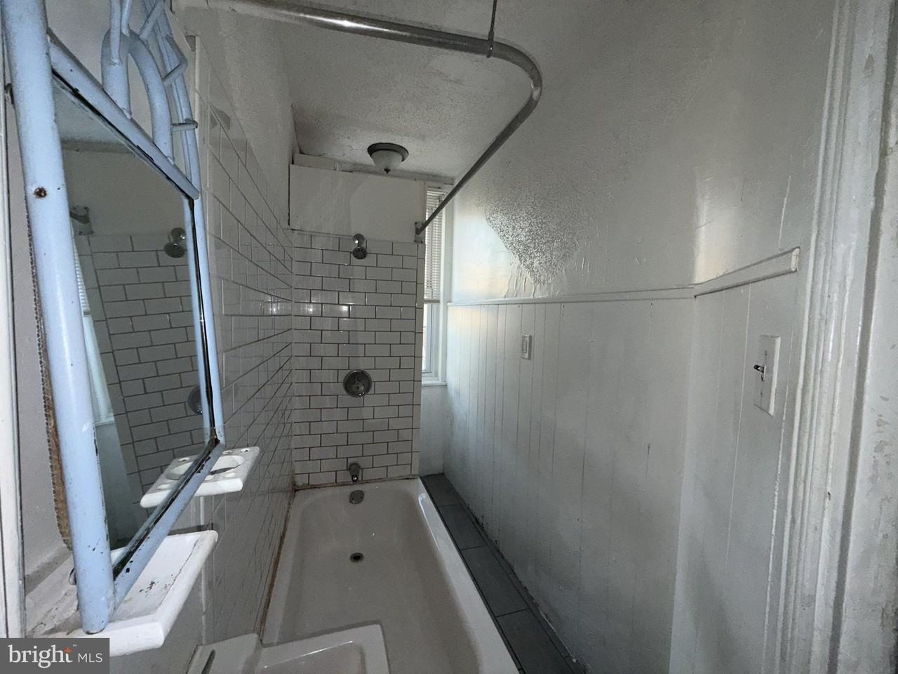 3237 Hartville St - Photo 6 of 8