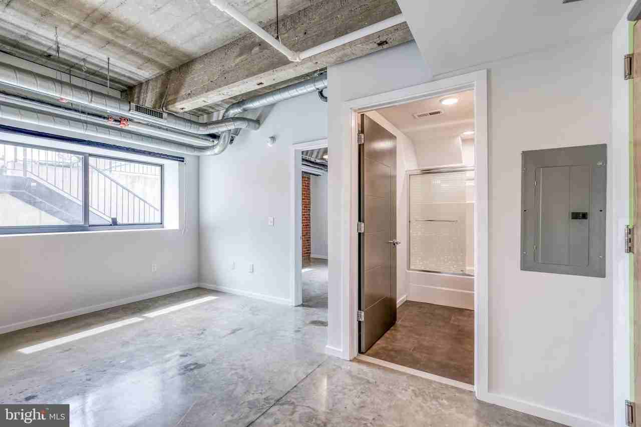 4800 Brown St Apt 107 #107 - Photo 2 of 18