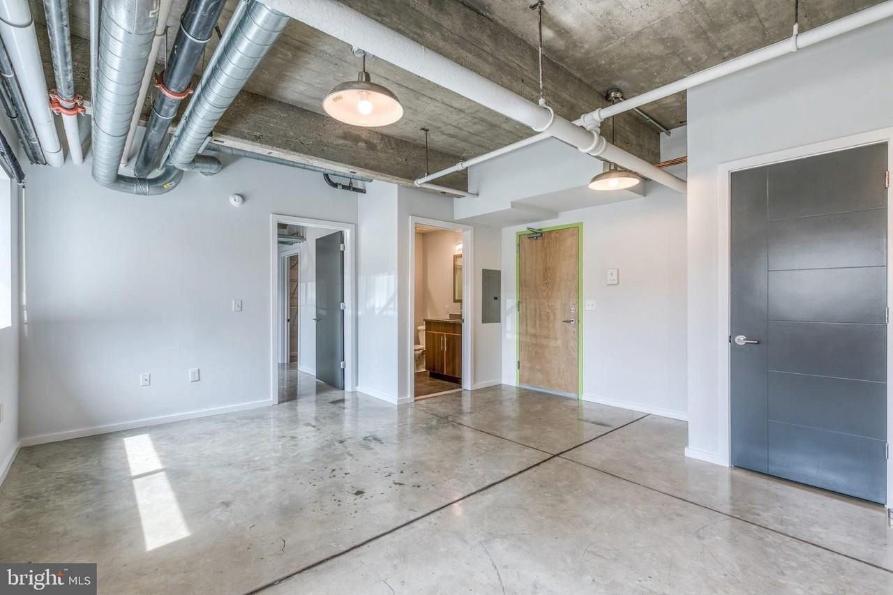 4800 Brown St Apt 107 #107 - Photo 4 of 18