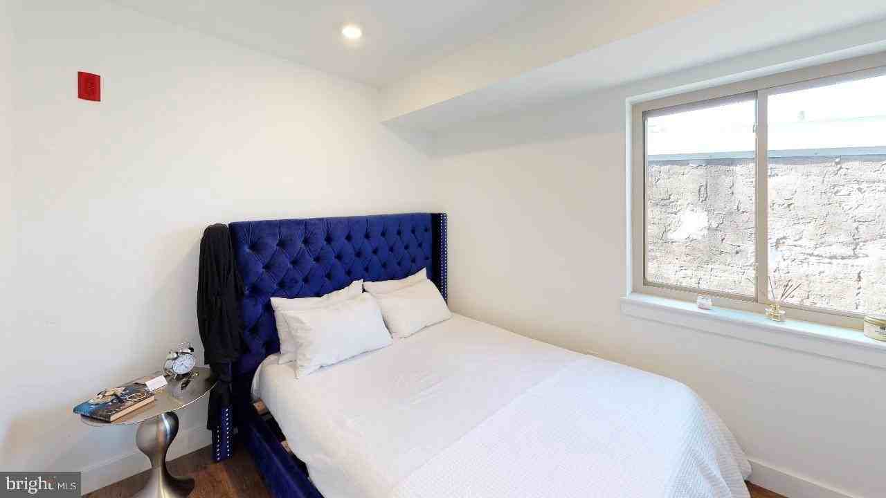 1155 S 15th St Unit 305 #305 - Photo 3 of 8