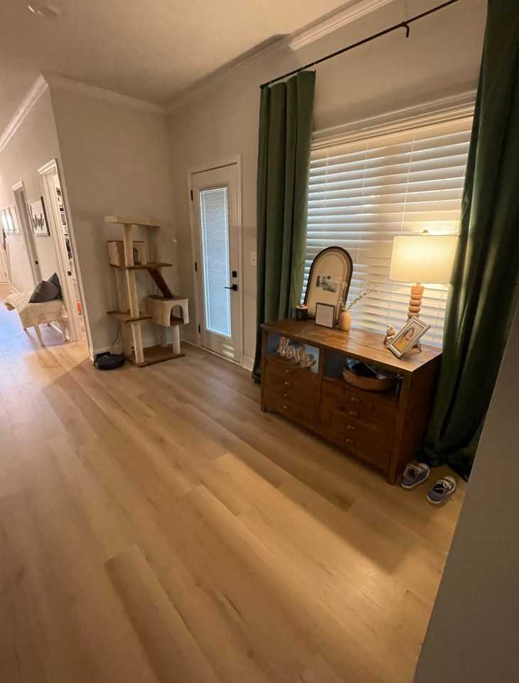 17664 Eastmoor St #1 - Photo 7 of 8