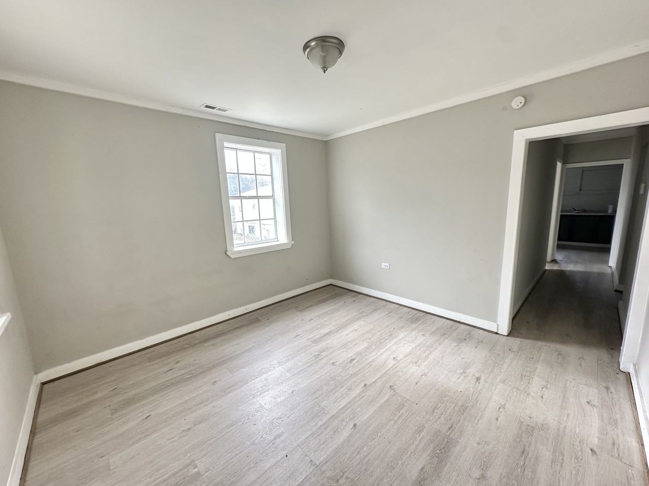 1812 Pittsburg Ave #1 - Photo 5 of 6