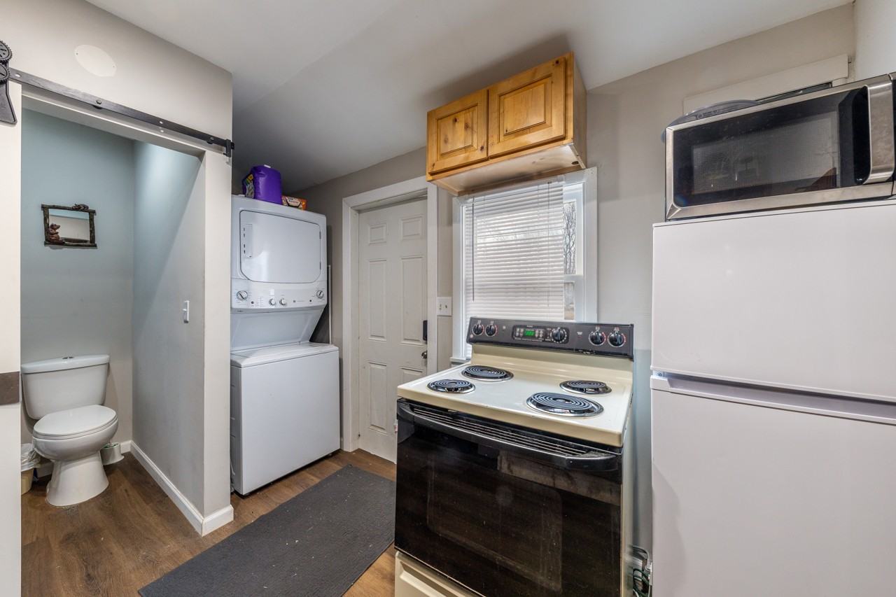 431 Moro St #2 - Photo 3 of 10