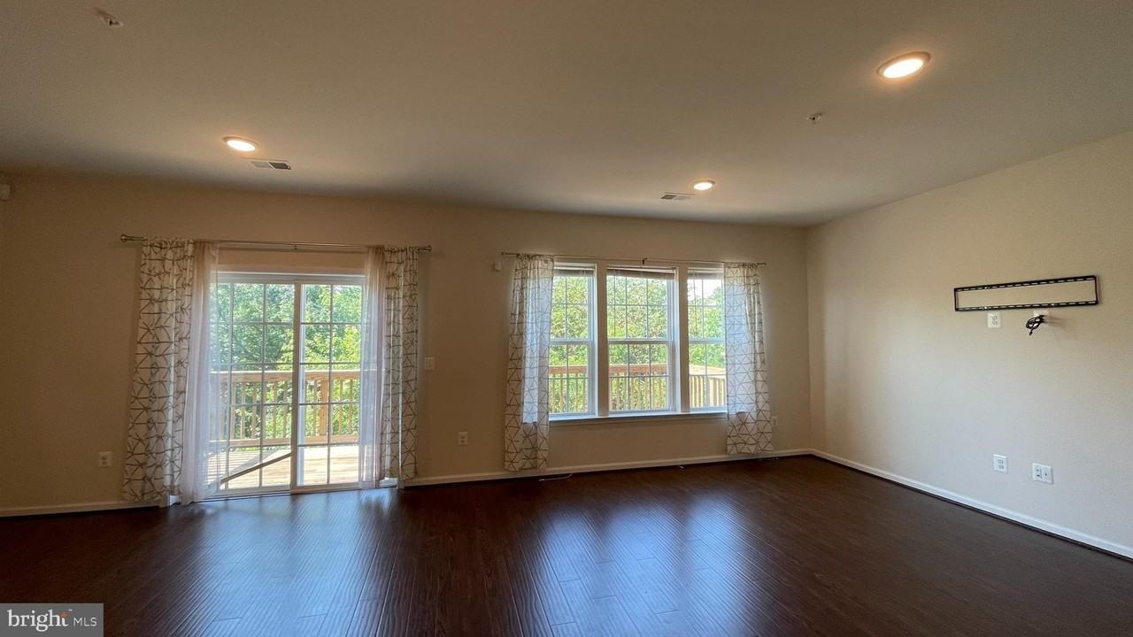 13931 Hollow Wind Way Unit 201 #201 - Photo 7 of 20