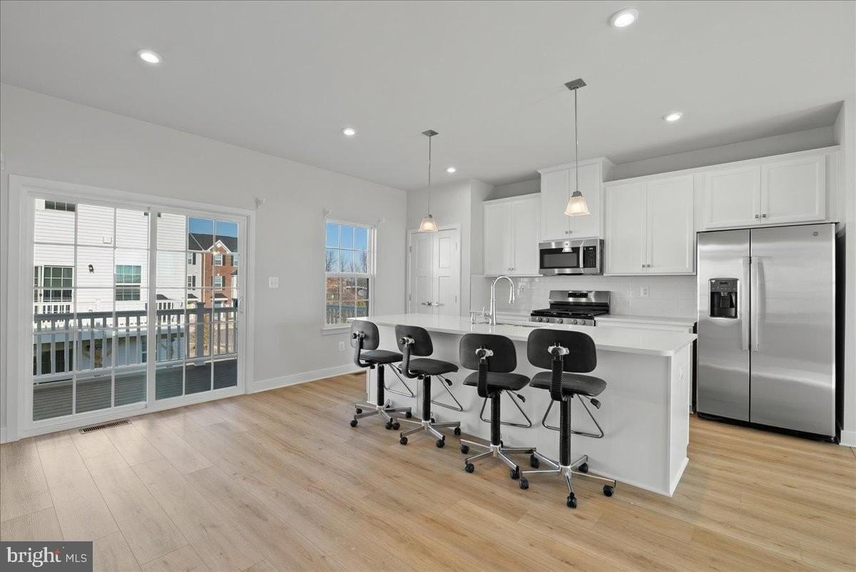 10302 Heritage Trail Ct - Photo 6 of 27