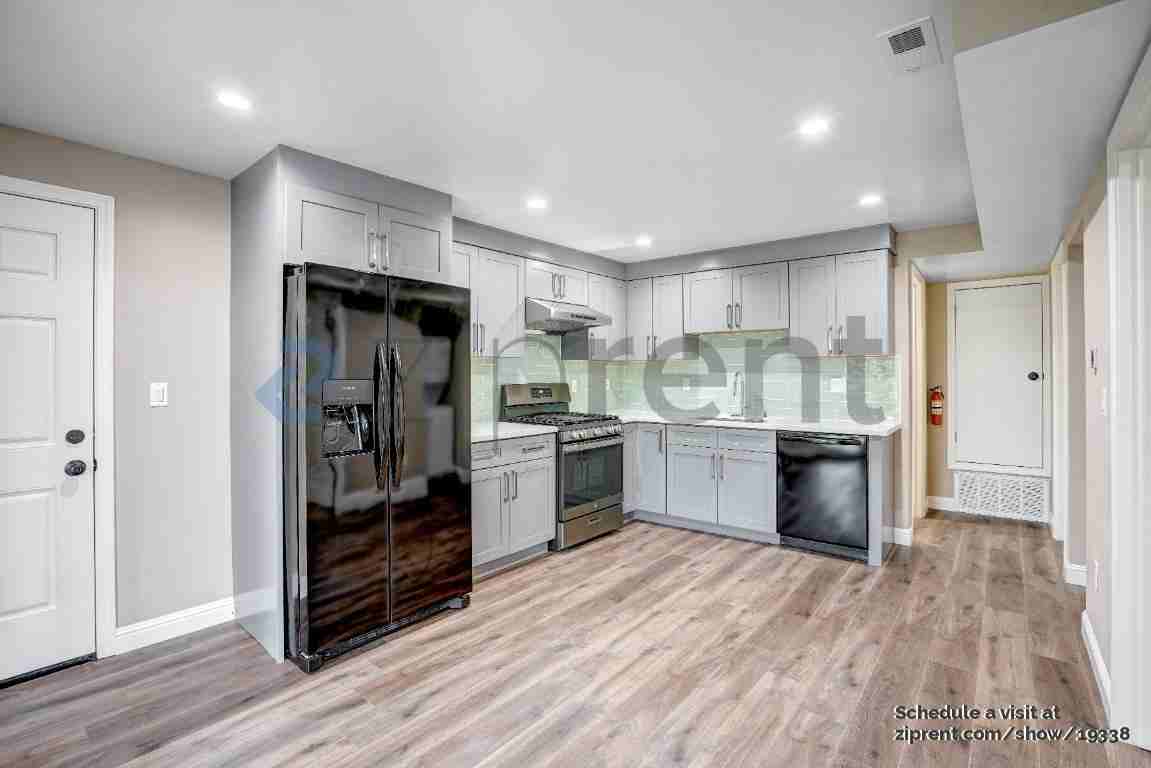 2 Ocean Grove Ave #B - Photo 4 of 19