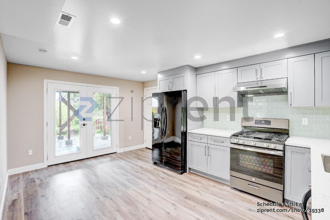 2 Ocean Grove Ave #B - Photo 5 of 19