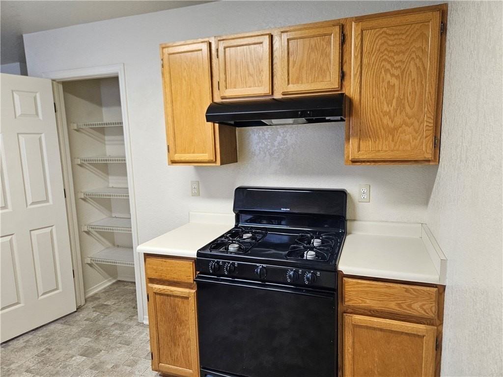 813 Gemstone Ave - Photo 6 of 21