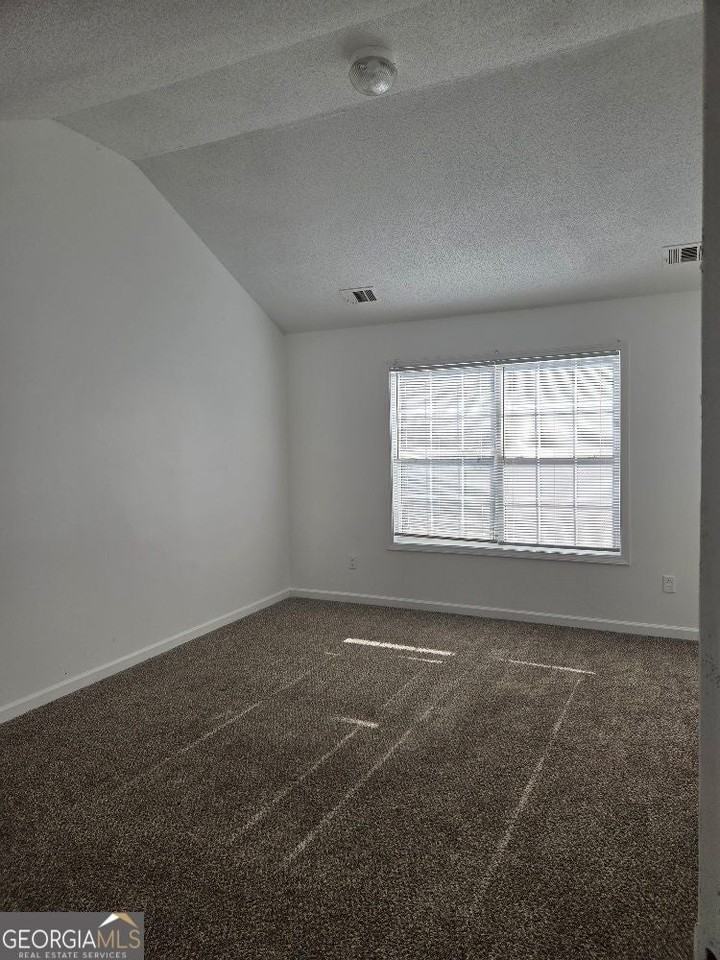 7146 Ravenwood Ln - Photo 6 of 13