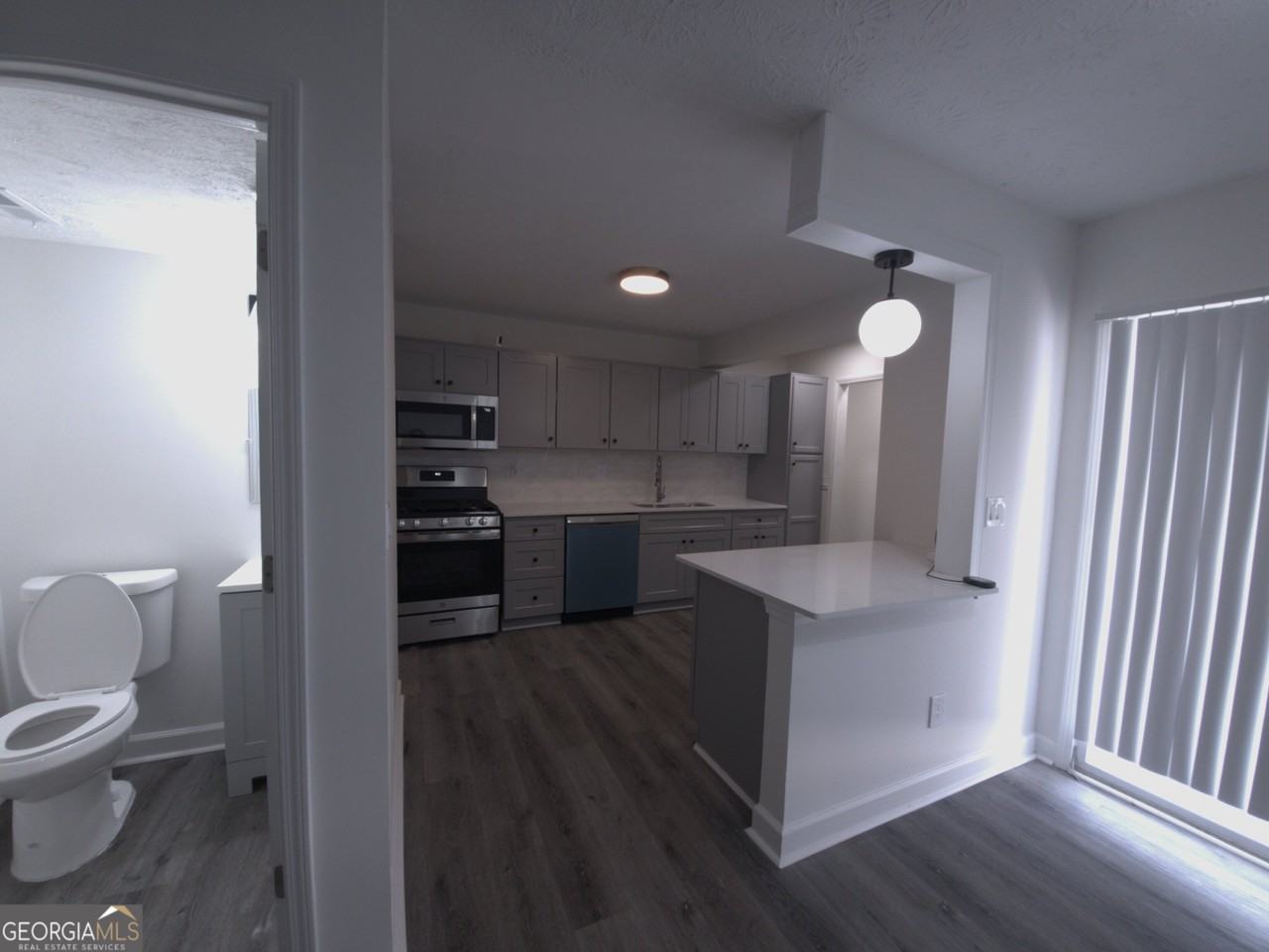 2706 Greystone Pl - Photo 2 of 7