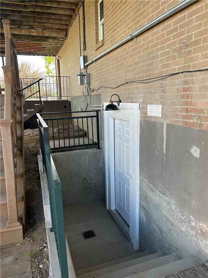 142 Bona Vista Cir - Photo 5 of 10