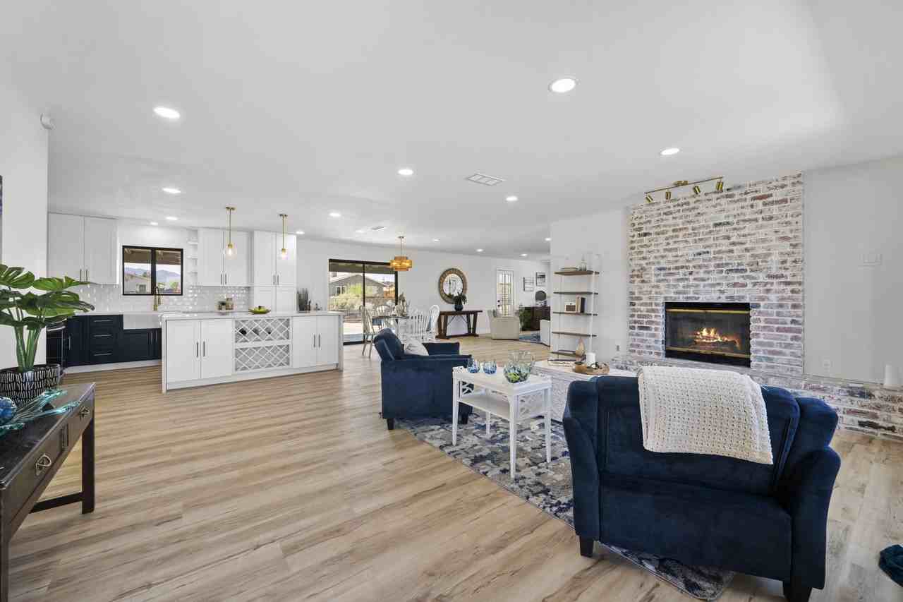 4686 Stirrup Lane - Photo 2 of 28