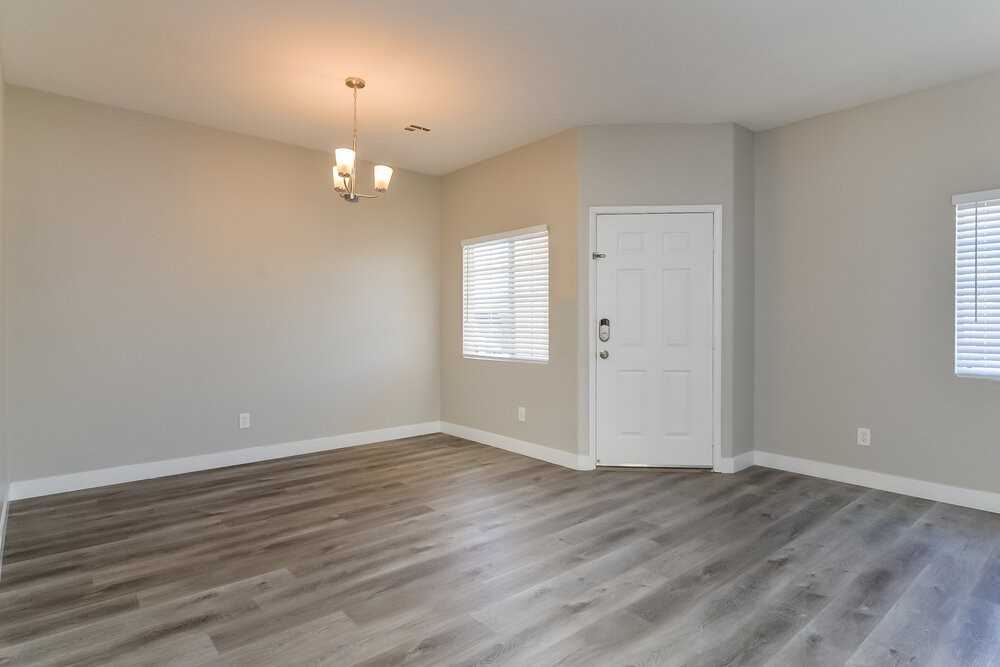 1521 Knudson Ct - Photo 6 of 20